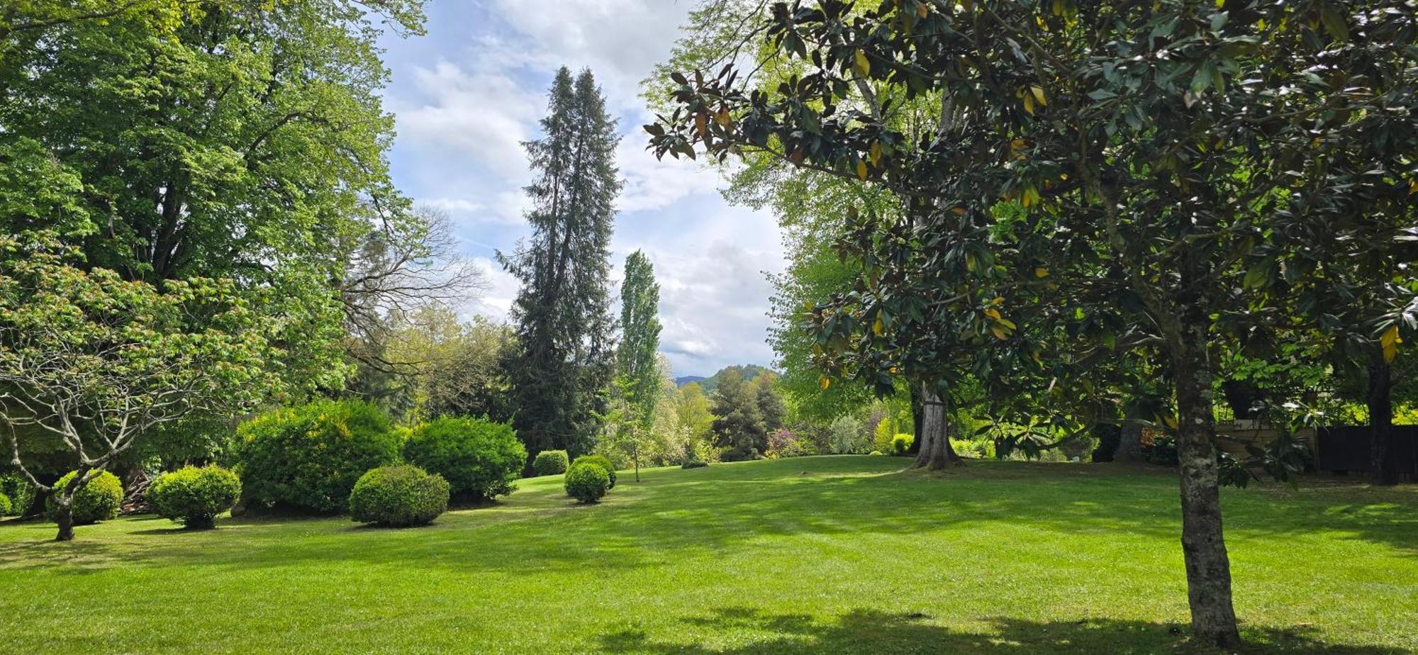 Hotel Logis - Chateau De Beauregard Saint-Girons  Exterior foto