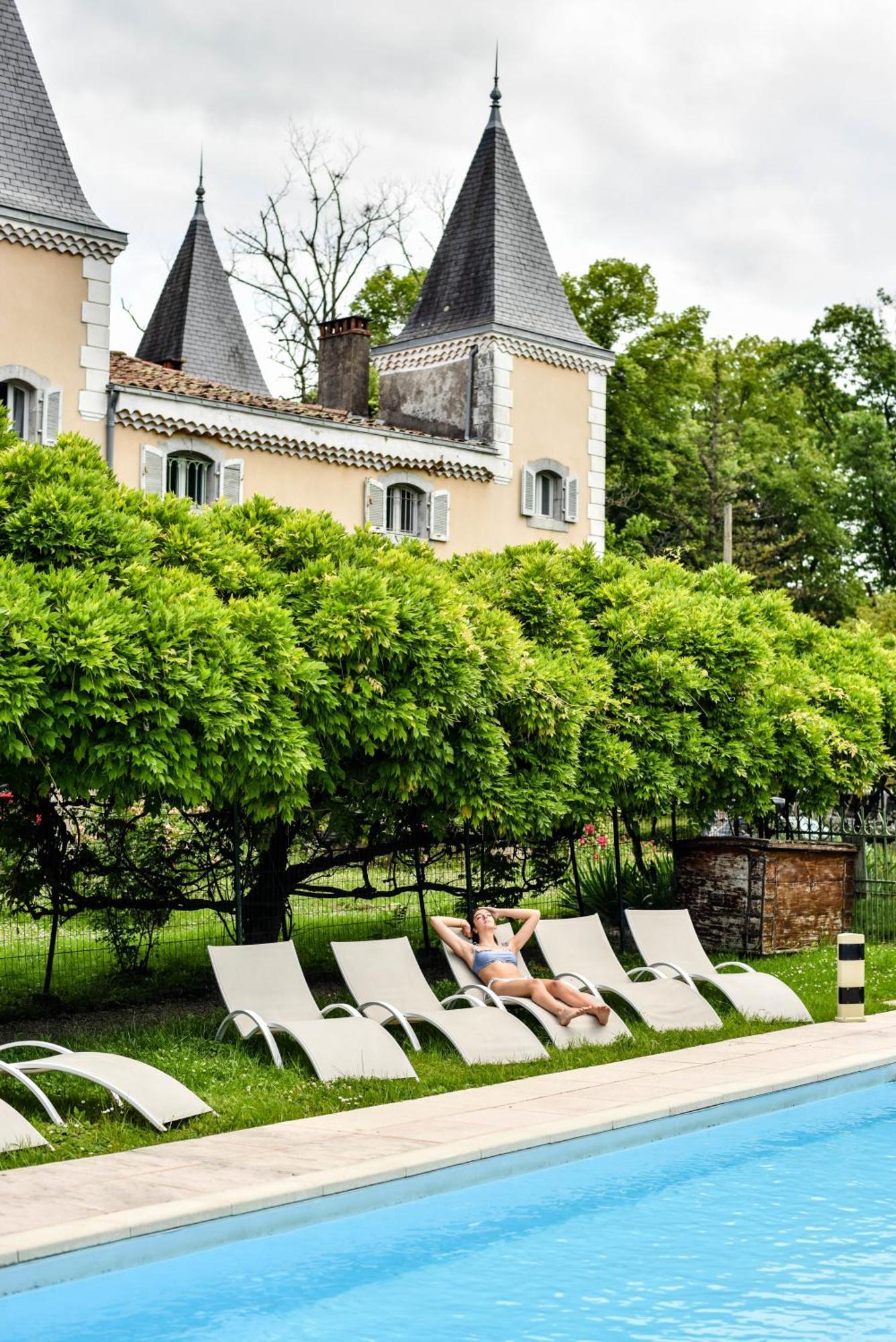 Hotel Logis - Chateau De Beauregard Saint-Girons  Exterior foto